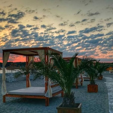 Aparthotel Regina Mare ซาเรโว ภายนอก รูปภาพ