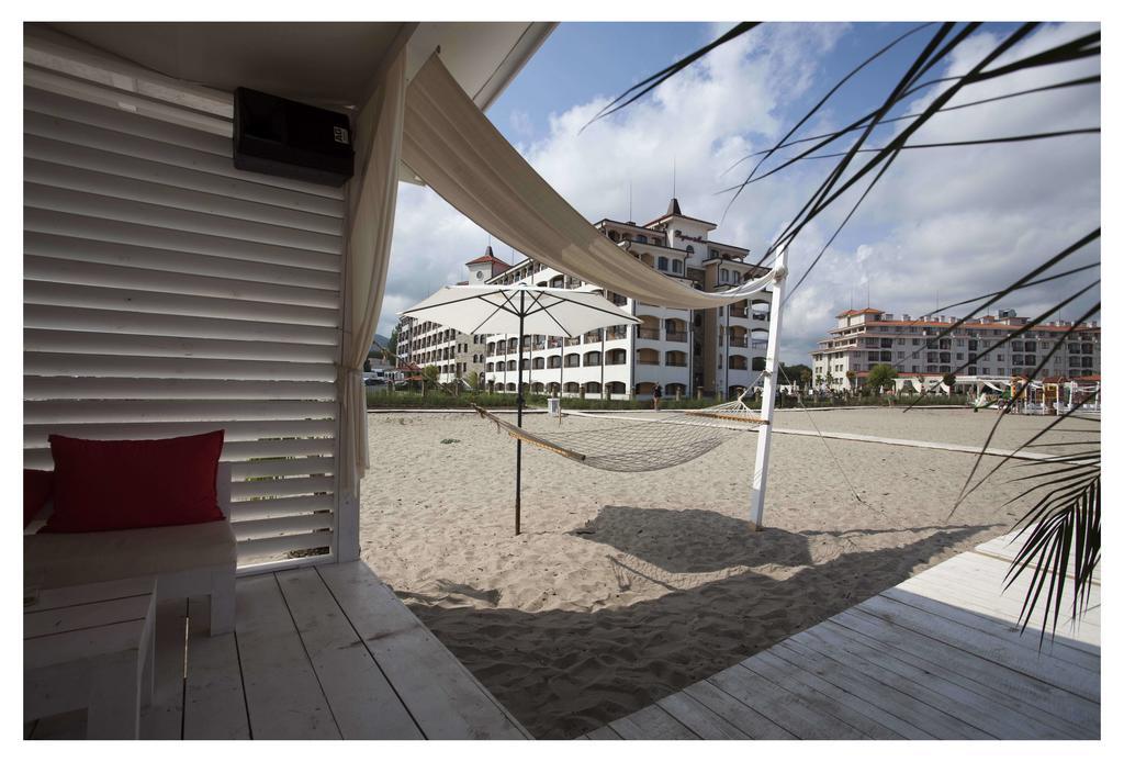 Aparthotel Regina Mare ซาเรโว ภายนอก รูปภาพ