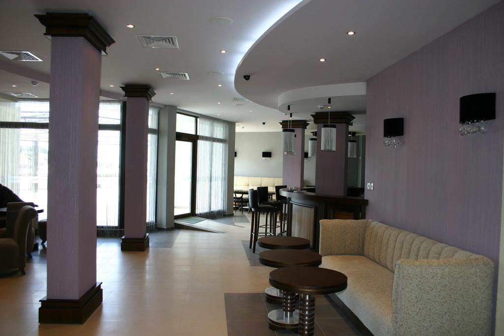 Aparthotel Regina Mare ซาเรโว ภายนอก รูปภาพ